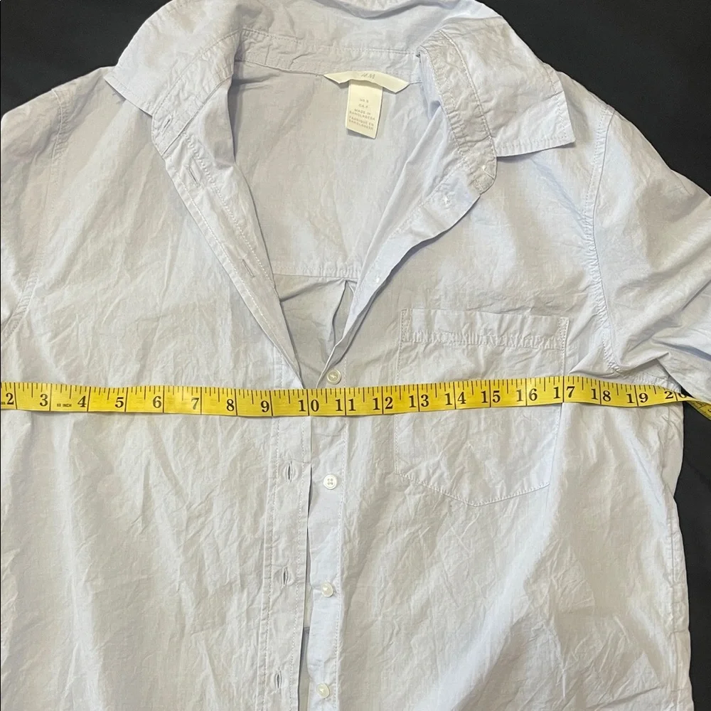 H&M Sky Blue Button-Up Shirt Women’s Size S Loose Fit Beach Coastal Summer Top - Picture 6 of 8